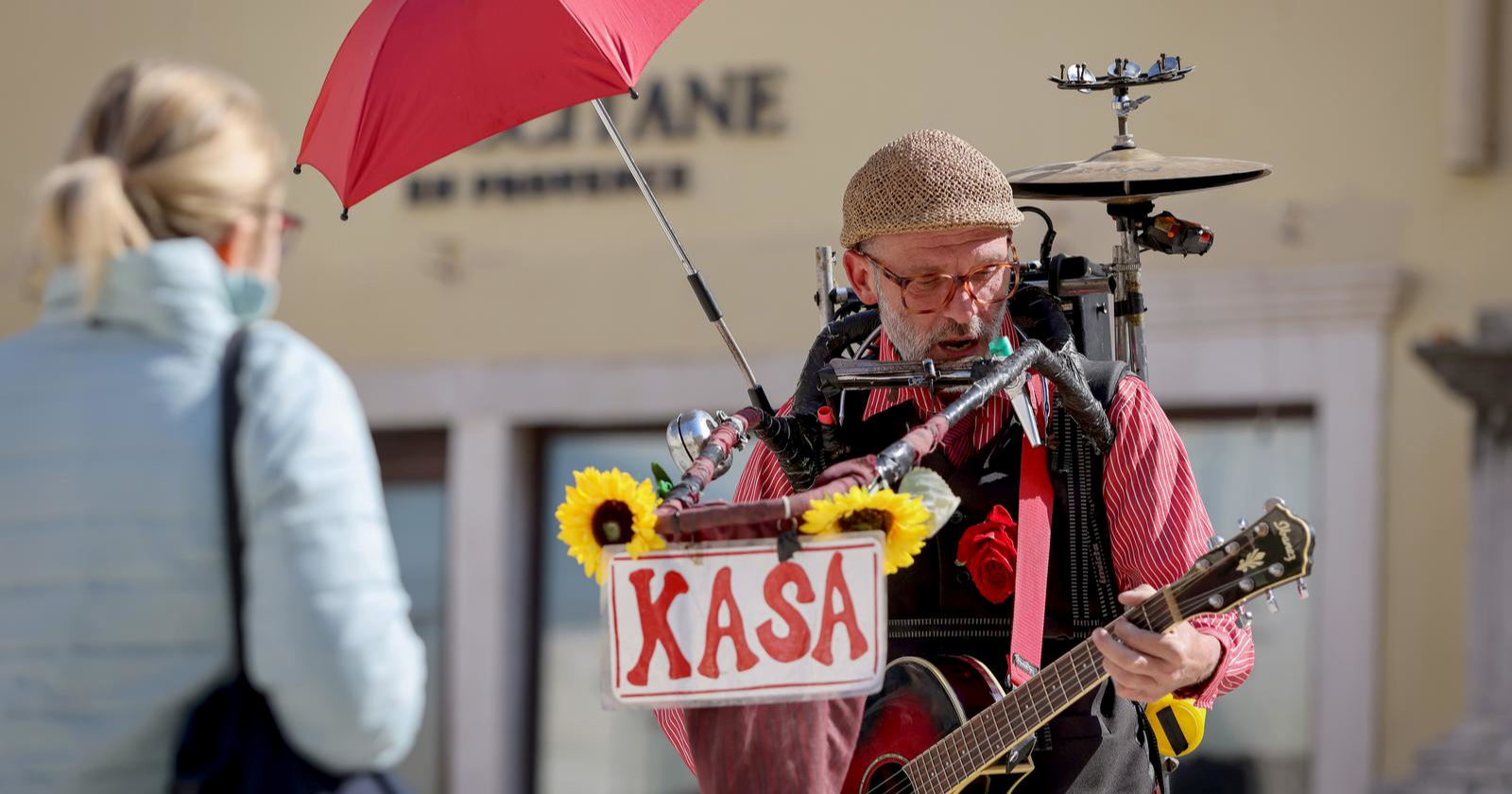 FOTO I VIDEO Ulični svirač oduševio Zadrane na subotnjoj špici