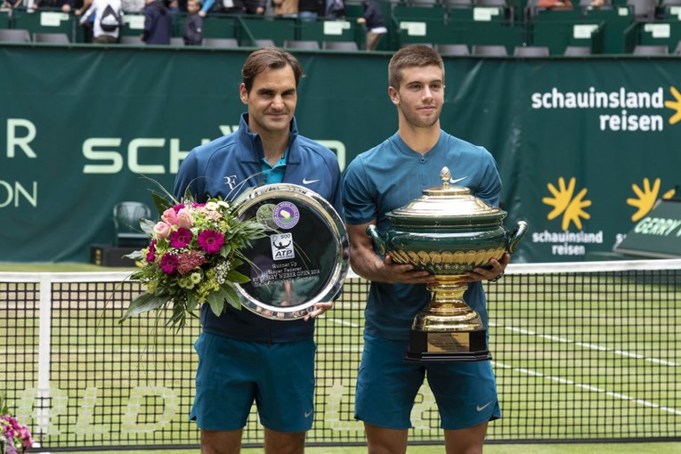 Federer: Borna, odigrao si veličanstveno, želim ti još puno trofeja