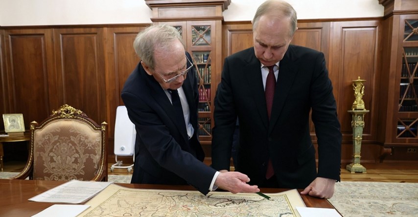 Putin proučavao kartu iz 17. stoljeća: "Ovdje nema Ukrajine"