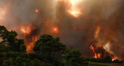 Grčka se suočava s katastrofom neviđenih razmjera dok požari pustoše zemlju