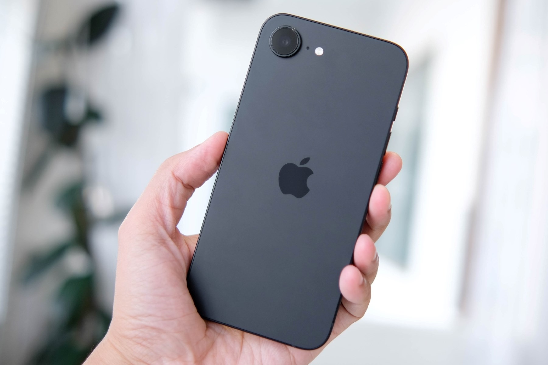 Nevjerojatna brojka: Apple prodao tri milijarde iPhonea