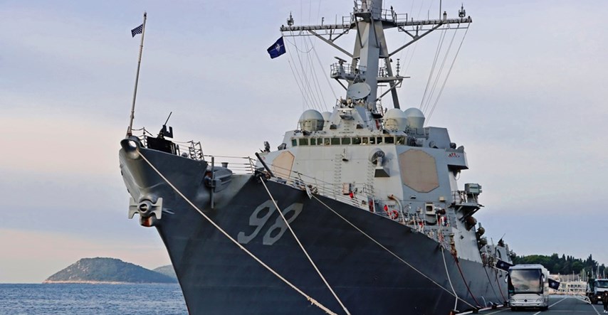 FOTO U Split stigli američki razarač i španjolska fregata