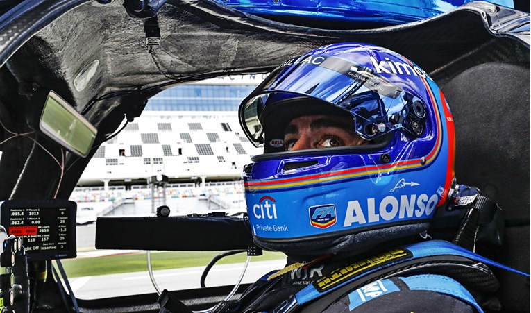 Alonso osvojio Daytonu i pokazao da je spreman za legendarni vozački hat-trick
