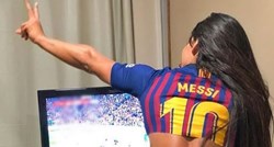 Miss BumBum proslavila Messijev gol iz slobodnjaka fotkom u tangama