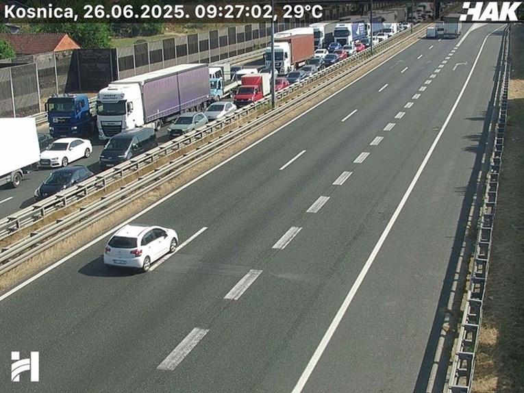Sudar kod Zagreba izazvao kolonu od 8 km
