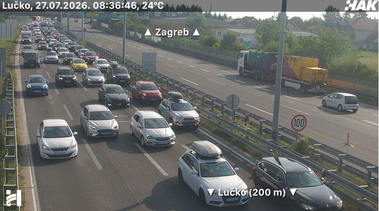 Gužve na autocestama prema moru. Kolona na Lučkom, nesreća na A1