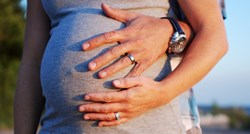 Ne očekujte baby boom: Stručnjaci misle da će ljudi zbog pandemije odgađati trudnoću