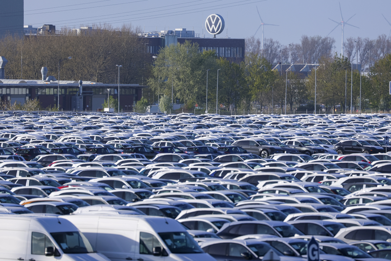 Kina je stvorila njemačke autodivove. Sada ih pomaže uništiti