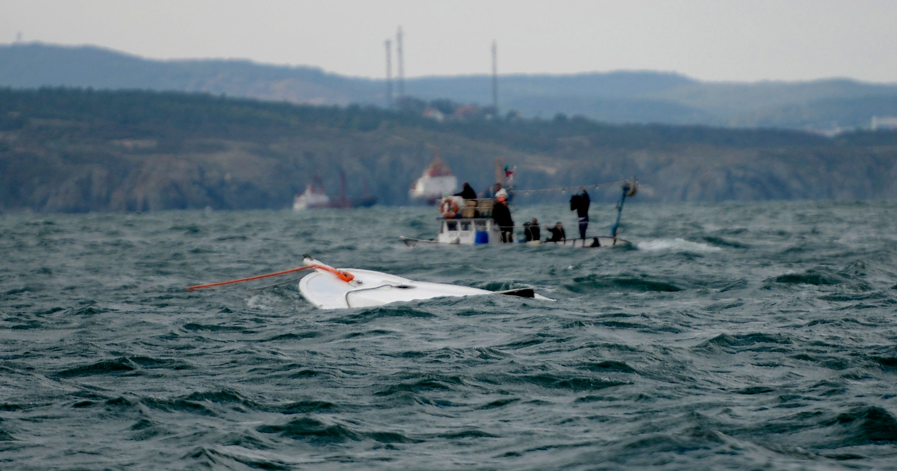 Petero mrtvih u sudaru broda s migrantima i turske obalne straže
