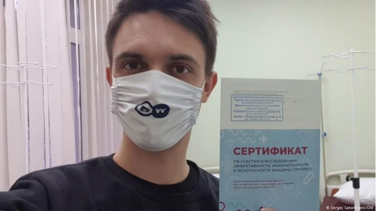 Primio rusko cjepivo pa dobio koronu. Stručnjaci: Cjepivo mu je ipak pomoglo
