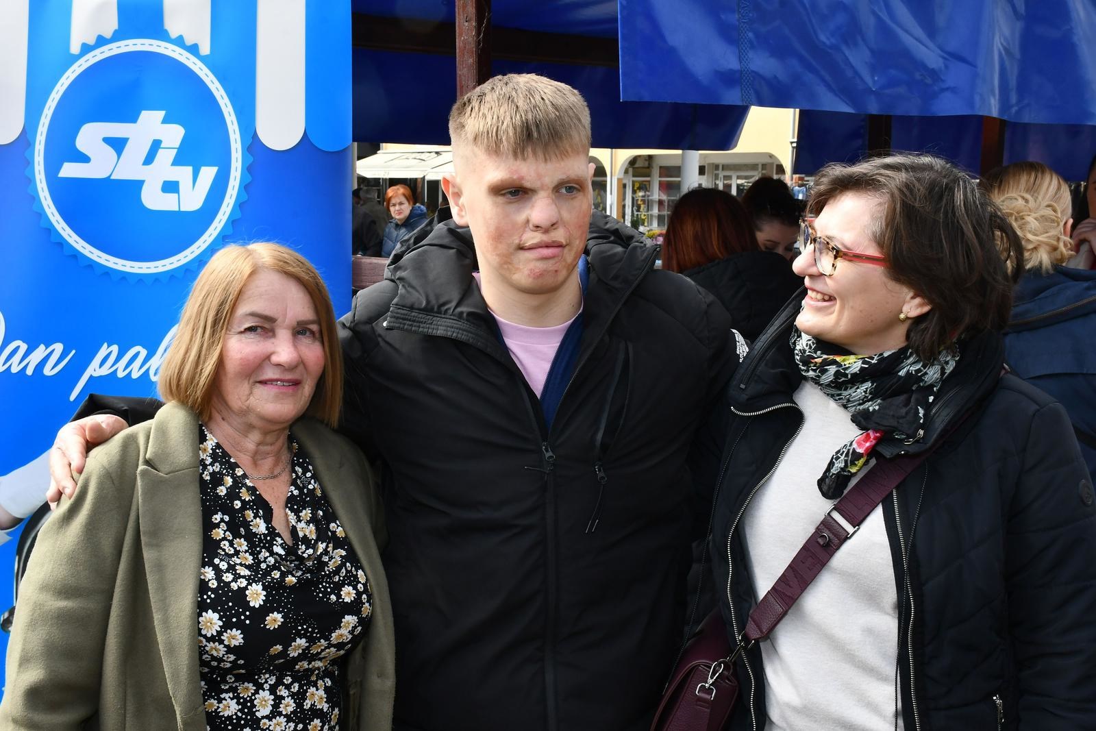 U sat vremena prodano 1500 palačinki za Kristijana i prikupljeno 21 tisuću eura