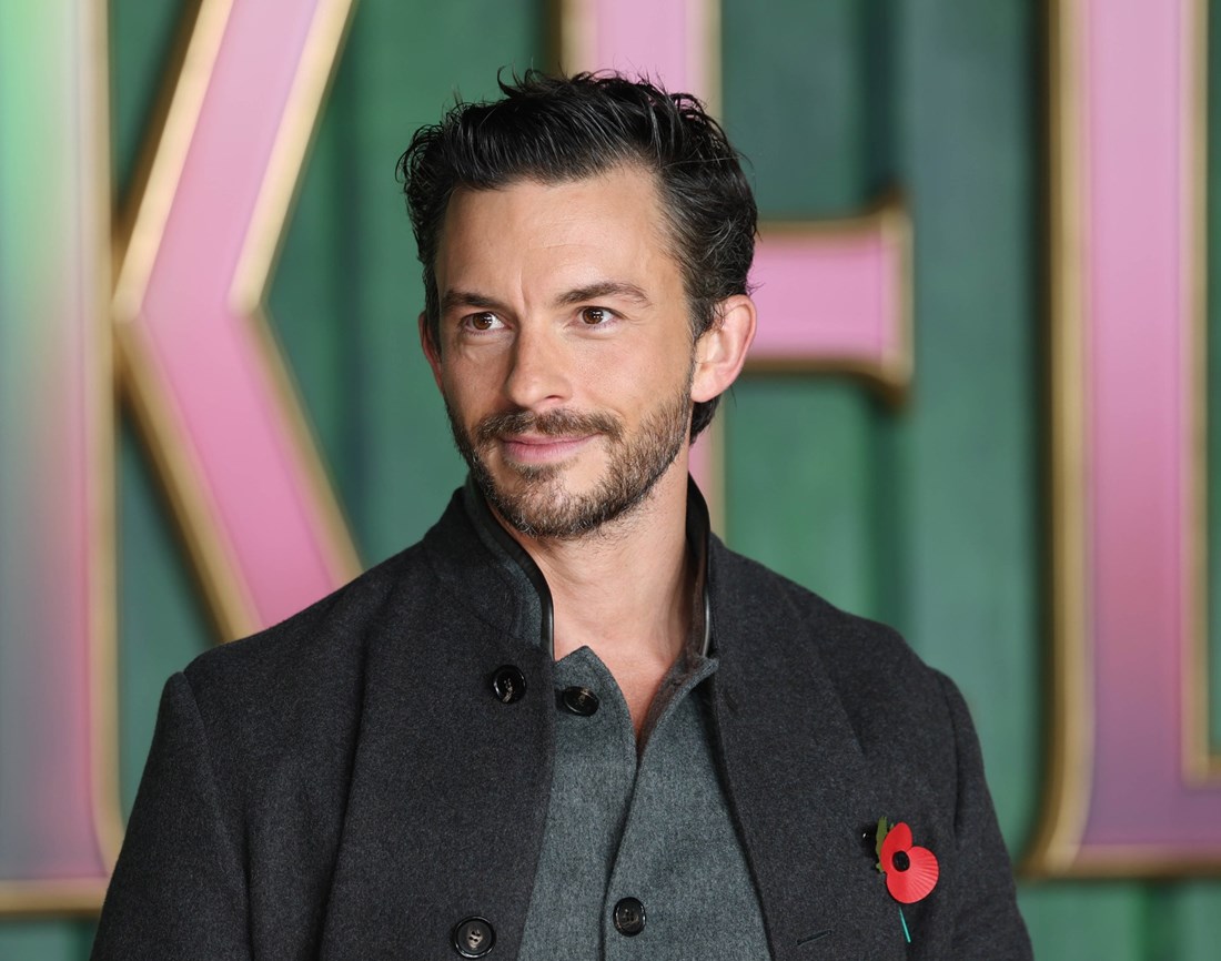 Jonathan Bailey o očinstvu: "Privilegija je biti gej jer nema biološkog sata"