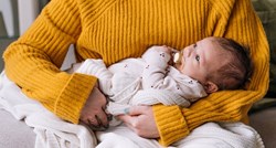 Svi smo čuli da je uspavljivanje beba u naručju loše, je li to zapravo istina?