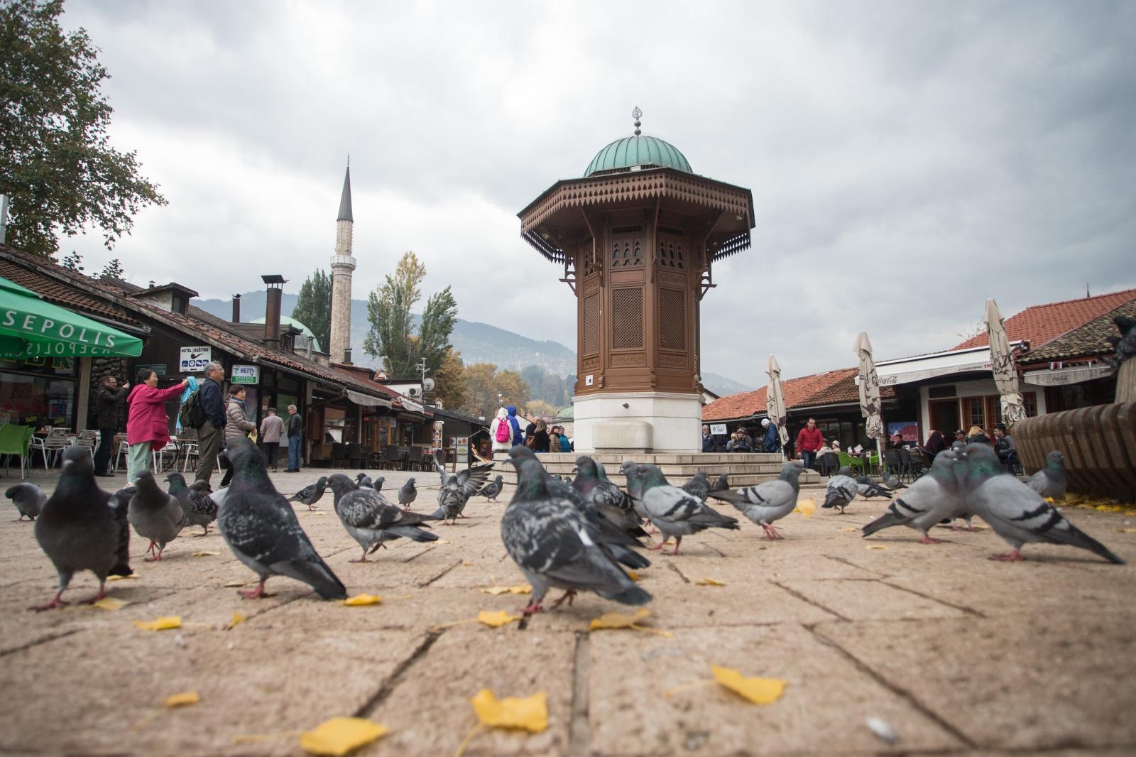 Radikalne mjere u Federaciji BiH, zatvaraju se svi kafići i još puno toga