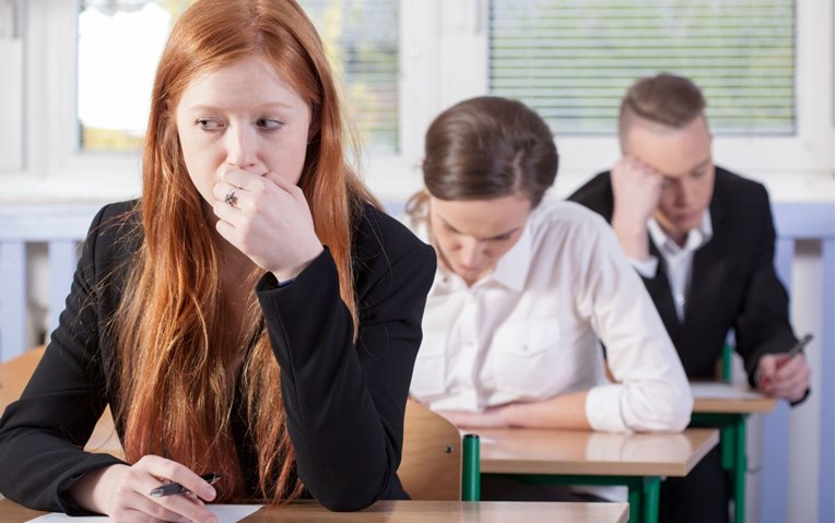 Roditelji pobjesnili zbog pitanja o silovanju u testu za 14-godišnjake