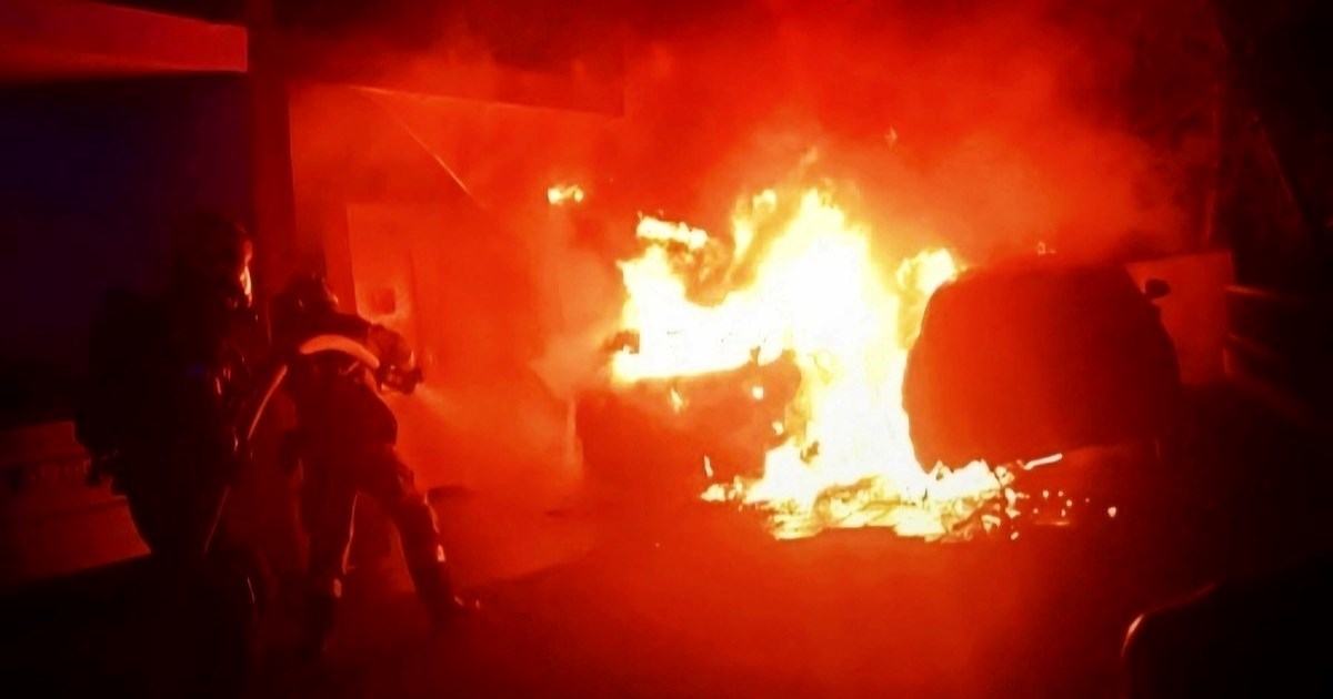 Policija potvrdila: Noćna buktinja na Črnomercu namjerno je izazvana