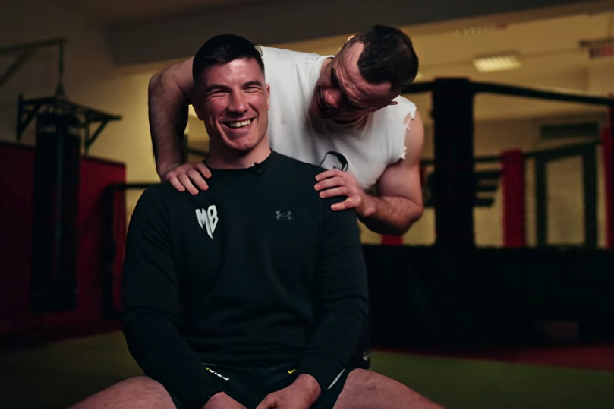 VIDEO Hrvatski borac davao intervju, uletio mu Cro Cop: Prijatelju, ne valja to ništa