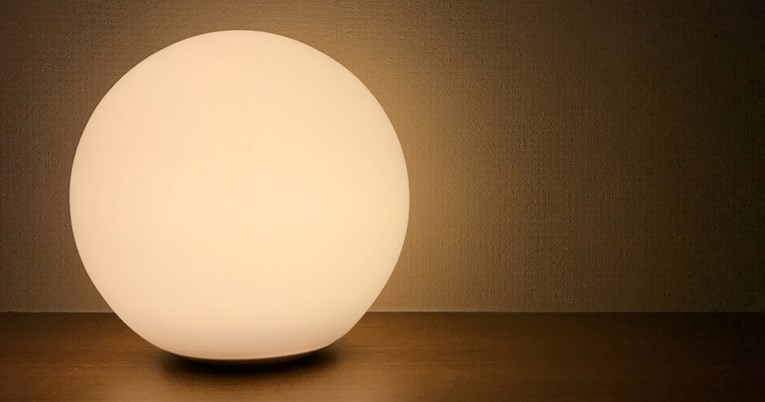 Ove lampe trenutno dominiraju u domovima i postaju nezaobilazni dizajnerski hit