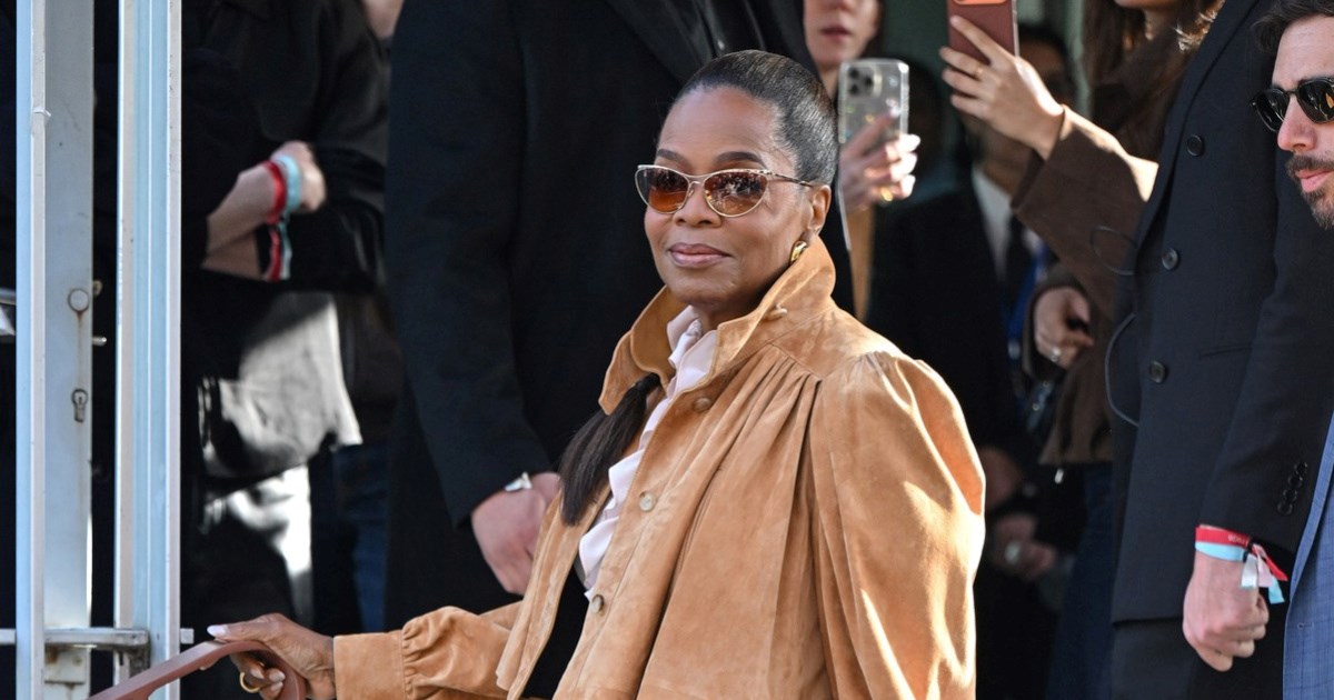 Oprah se pojavila na reviji u Parizu, komentari se usijali: "Nešto je čudno"