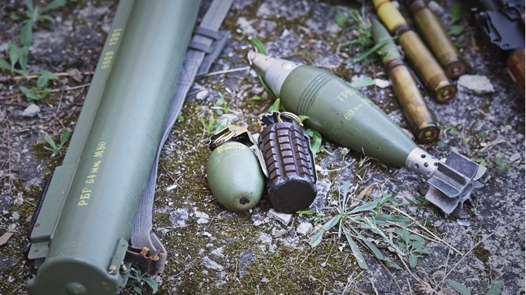 U Puli pronađeno protuzrakoplovno topničko streljivo