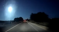 VIDEO Meteorit nad Mediteranom probio nebo i noć pretvorio u dan