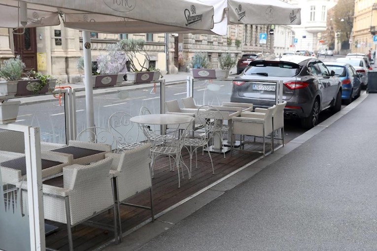 S 2,45 promila pao u kafiću u Novoj Gradiški. U bolnici vrijeđao medicinsko osoblje