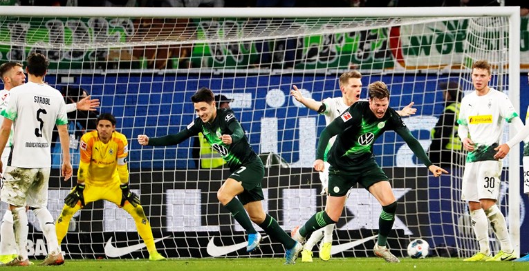 Brekalo i društvo srušili Mönchengladbach s vrha Bundeslige