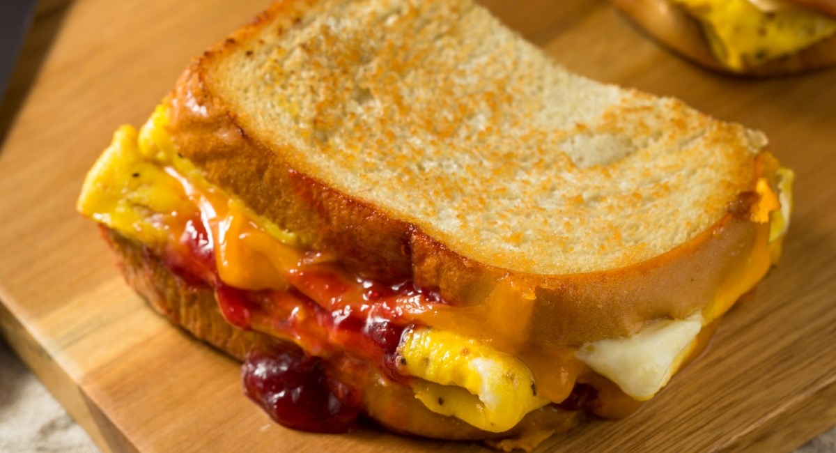 Prestanite koristiti toster za tost, ova puno bolja metoda osigurava hrskavost