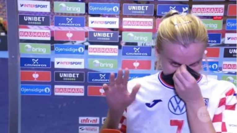 Hrvatska rukometašica se rasplakala i prekinula intervju nakon utakmice