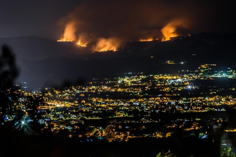 Vatrogasci upozoravaju: Nastavlja se razdoblje velike opasnosti od izbijanja požara