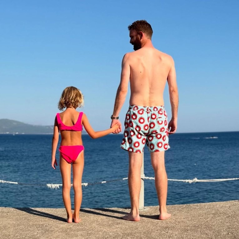 Momčilo Otašević objavio fotografiju s kćeri Mašom: "Sedam godina sreće"