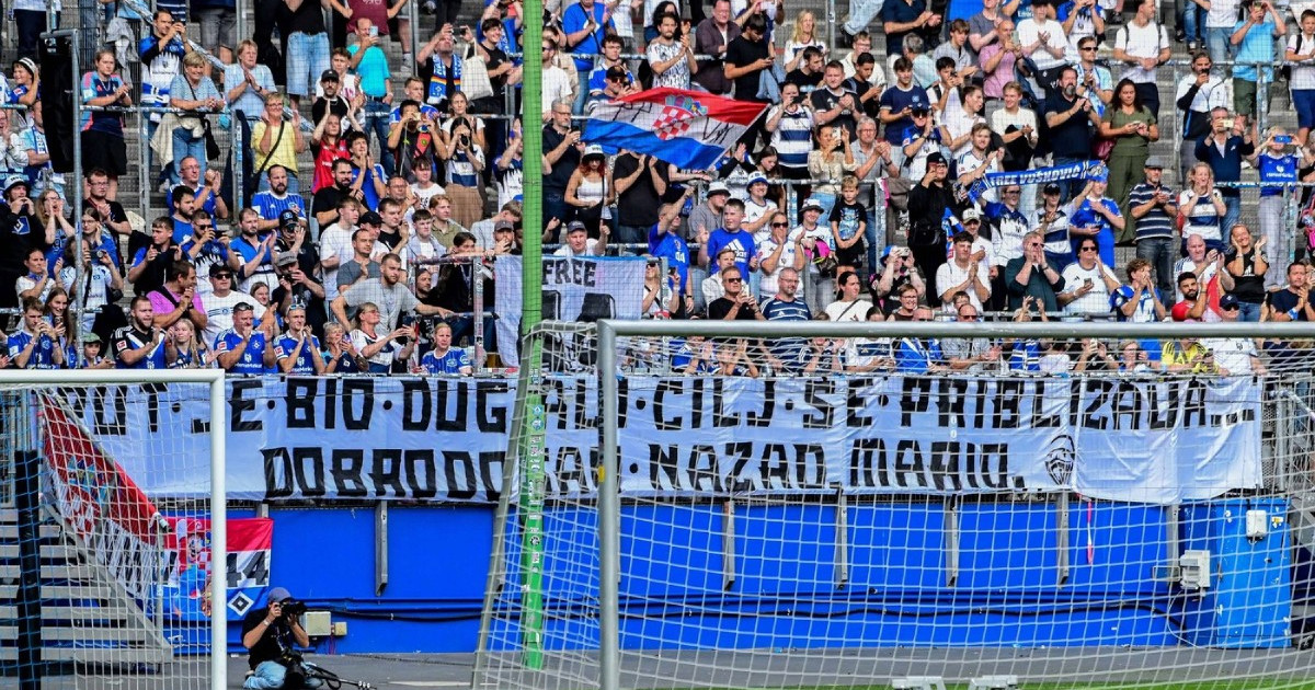 Pogledajte transparent na hrvatskom koji je dočekao Marija Vuškovića na treningu