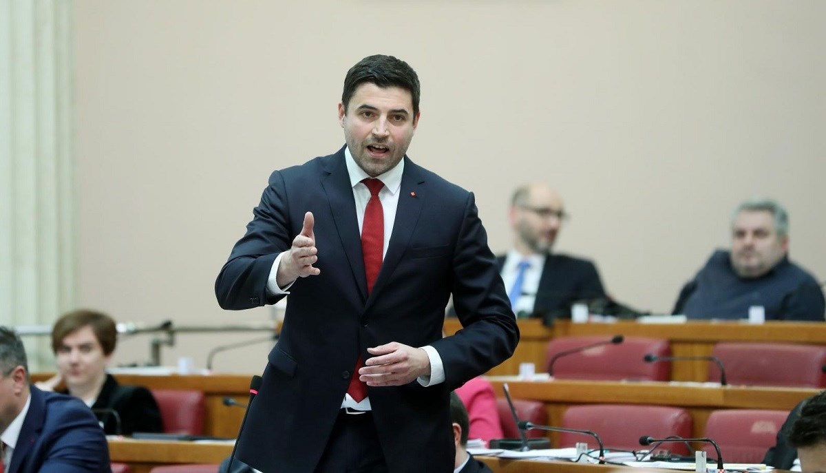 Bernardić se posvađao s HDZ-ovcem: Kako vas nije sram smijati se?