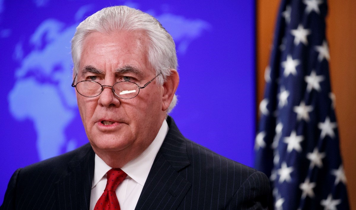 Tillerson: Često sam Trumpa morao upozoravati da neke stvari nisu zakonite