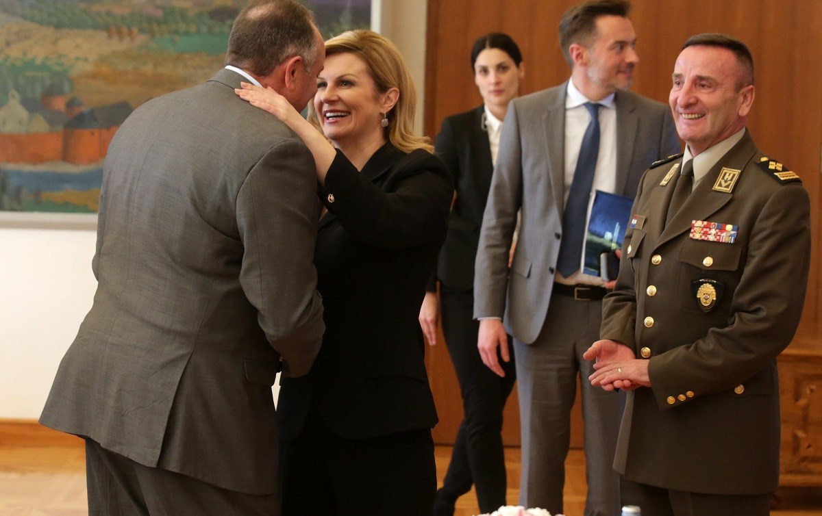 Kolinda primila 17 američkih generala