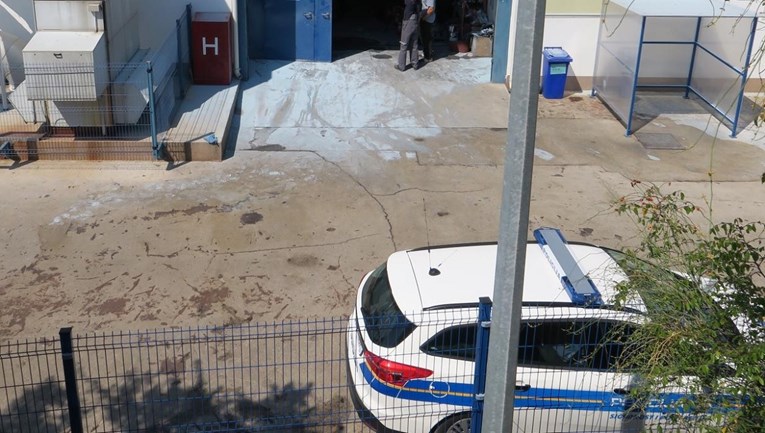 Mladić u Splitu optužen zbog krijumčarenja iranskih migranata
