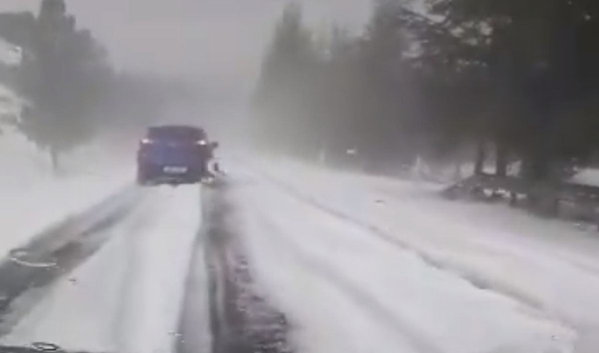 VIDEO Olujno nevrijeme pogodilo Cipar, tuča veličine oraha prekrila ceste ledom