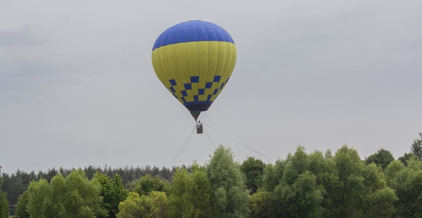 Muškarac u Njemačkoj letio balonom i otkrio plantažu marihuane