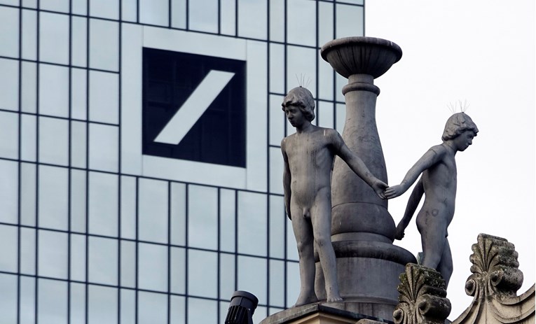 Deutsche Bank pogođen novim optužbama o pranju novca, ponovno pale dionice
