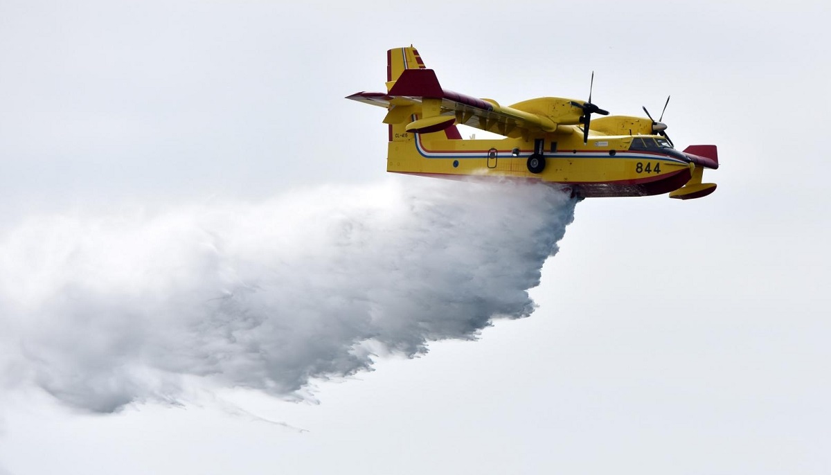 Airtractor gasi požar kod Šibenika