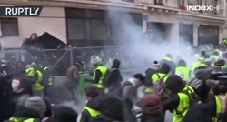 VIDEO Ova snimka pokazuje koliko je opasno sada biti na ulicama Pariza
