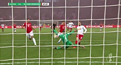 Pogledajte dvije nestvarne obrane Neuera kojima je spasio Kovača u finalu kupa