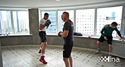 VIDEO Hrvatski boksač trenira u hodniku na 15. katu zgrade uoči nastupa na EI