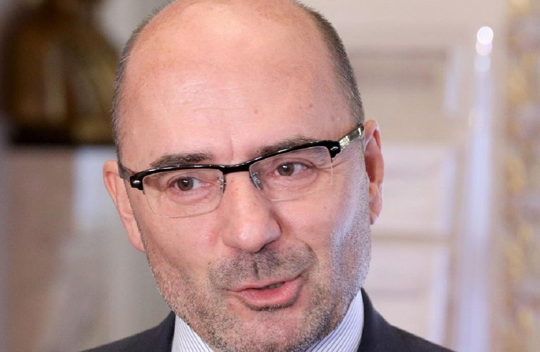 Vaso o muškarcu s kojim je razgovarao više od 60 puta: "To je moj dečko"