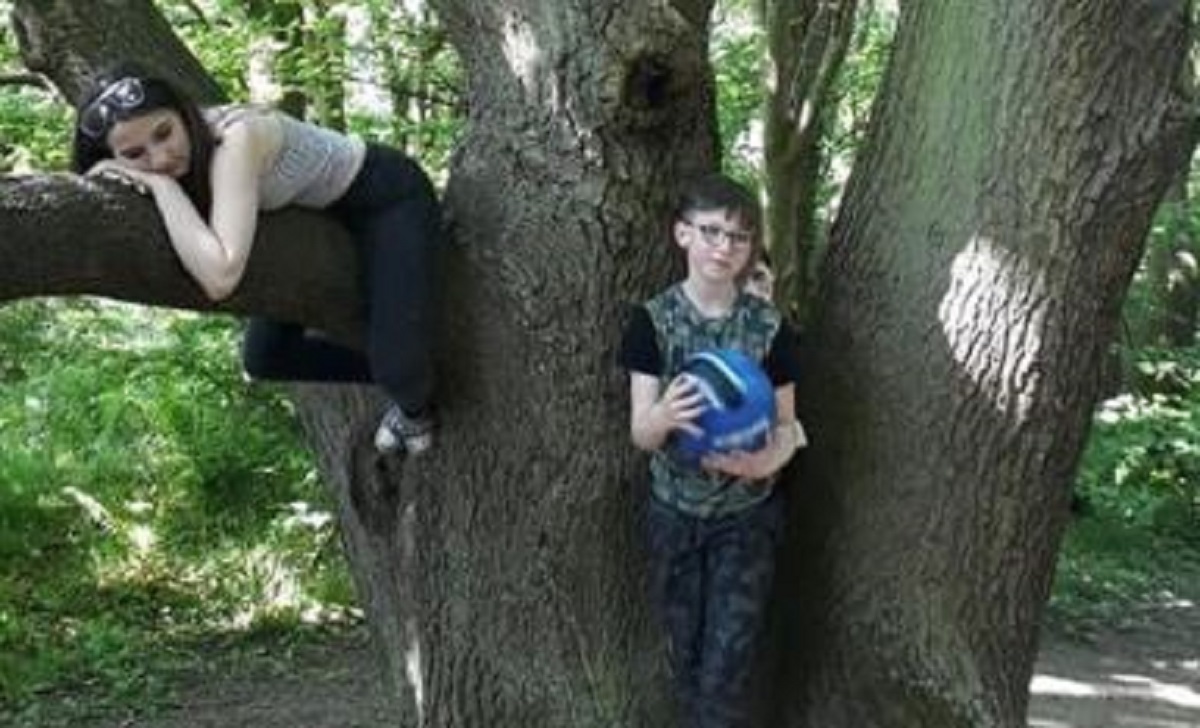 Majka fotkala svoju djecu pa ostala u šoku kad je vidjela što je na slici: "Nisam mogla spavati"