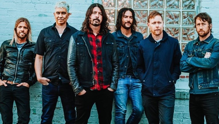 Foo Fightersi doniraju zaradu od prodaje postera za radnike Uljanika