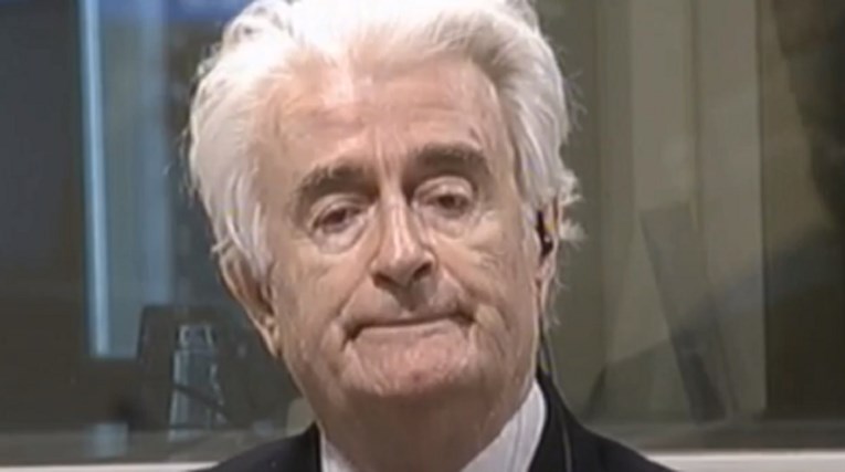 VIDEO Pogledajte kako je Karadžić reagirao kada je čuo da ide doživotno u zatvor