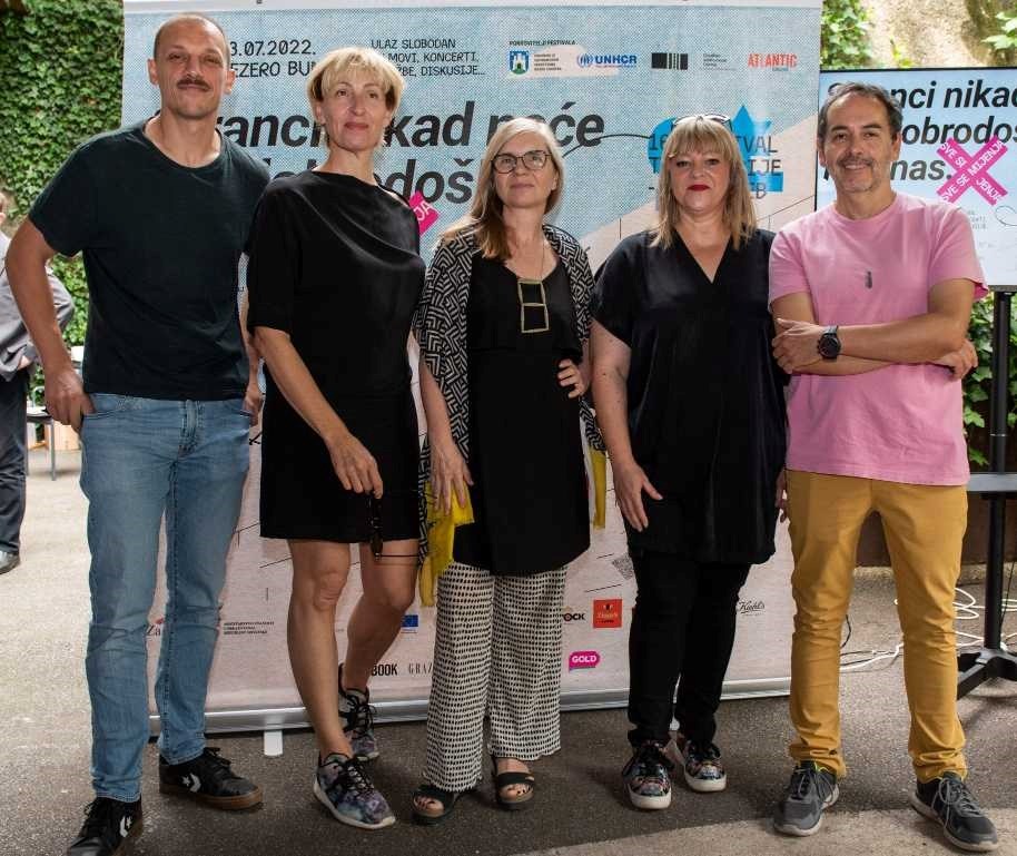 Erol Zejnilovic, Renata Poljak, Neli Ruzic, Natasa Popovic,Eric del Castillo 