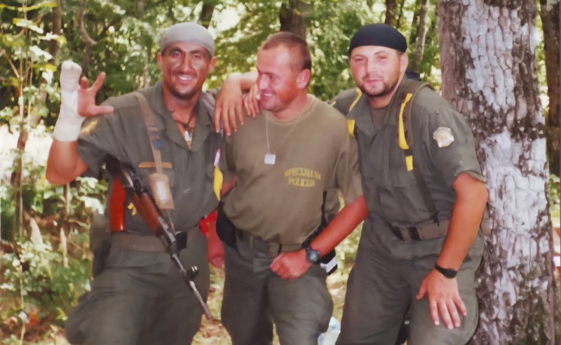 Fotografija su nastale na području Gračaca, D. Lapca i Boričevca blizu granice s BiH.