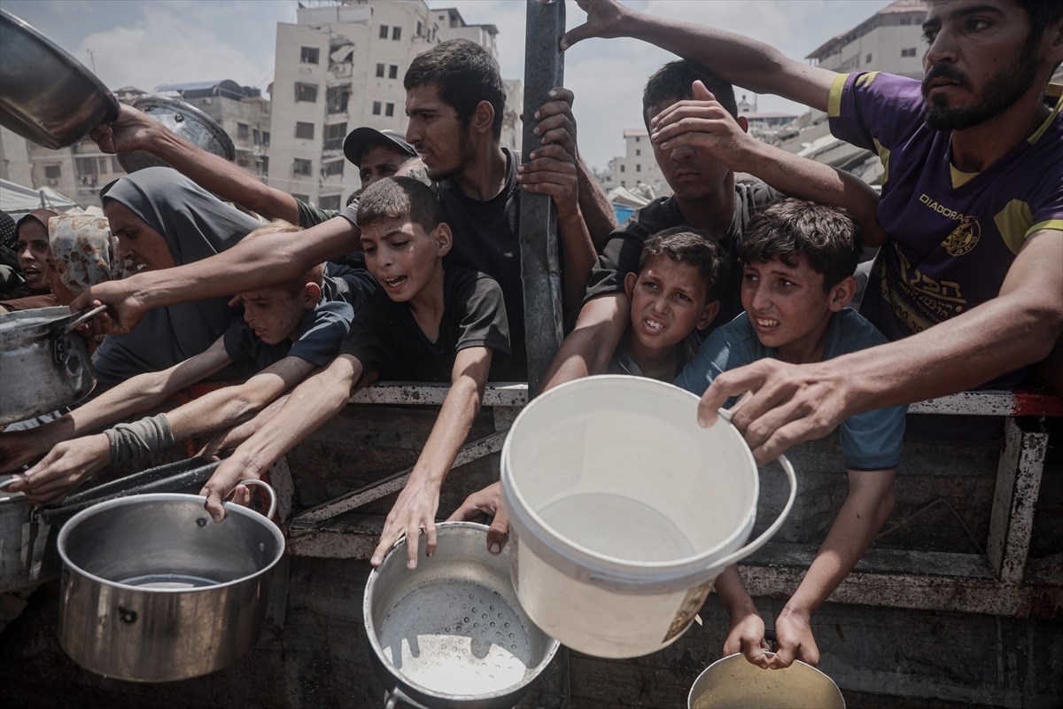 Fotografije snimljene u petak u zapadnom dijelu Gaze.